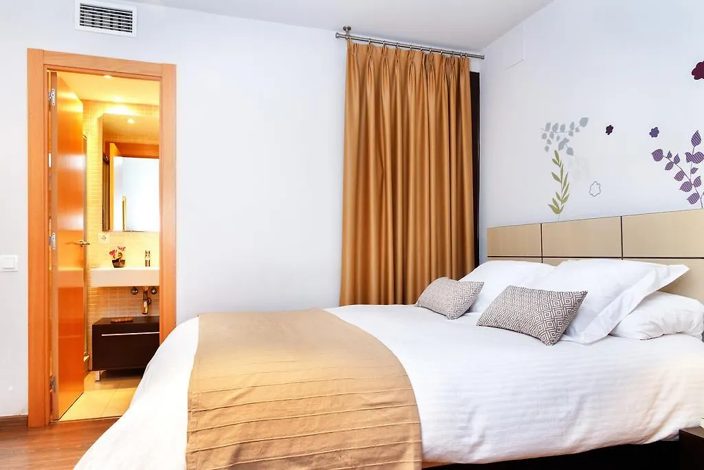Feelathome Center Apartments Barcelona