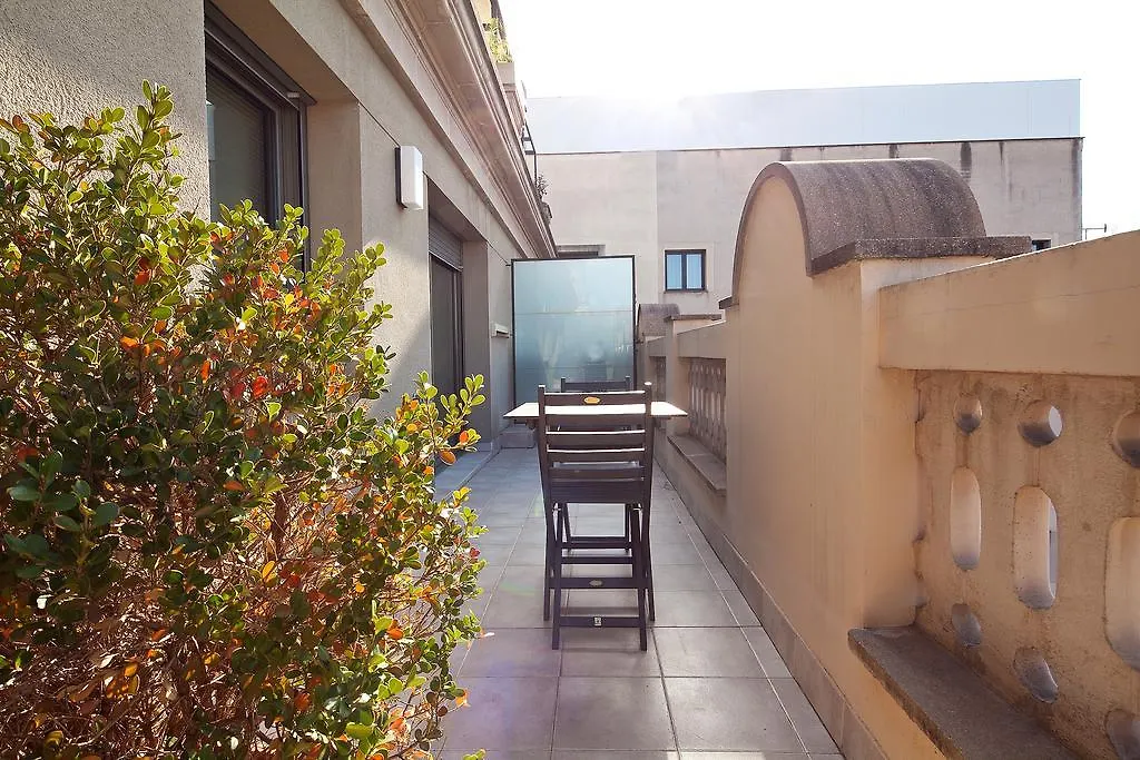 Feelathome Center Apartments Barcelona 0*,