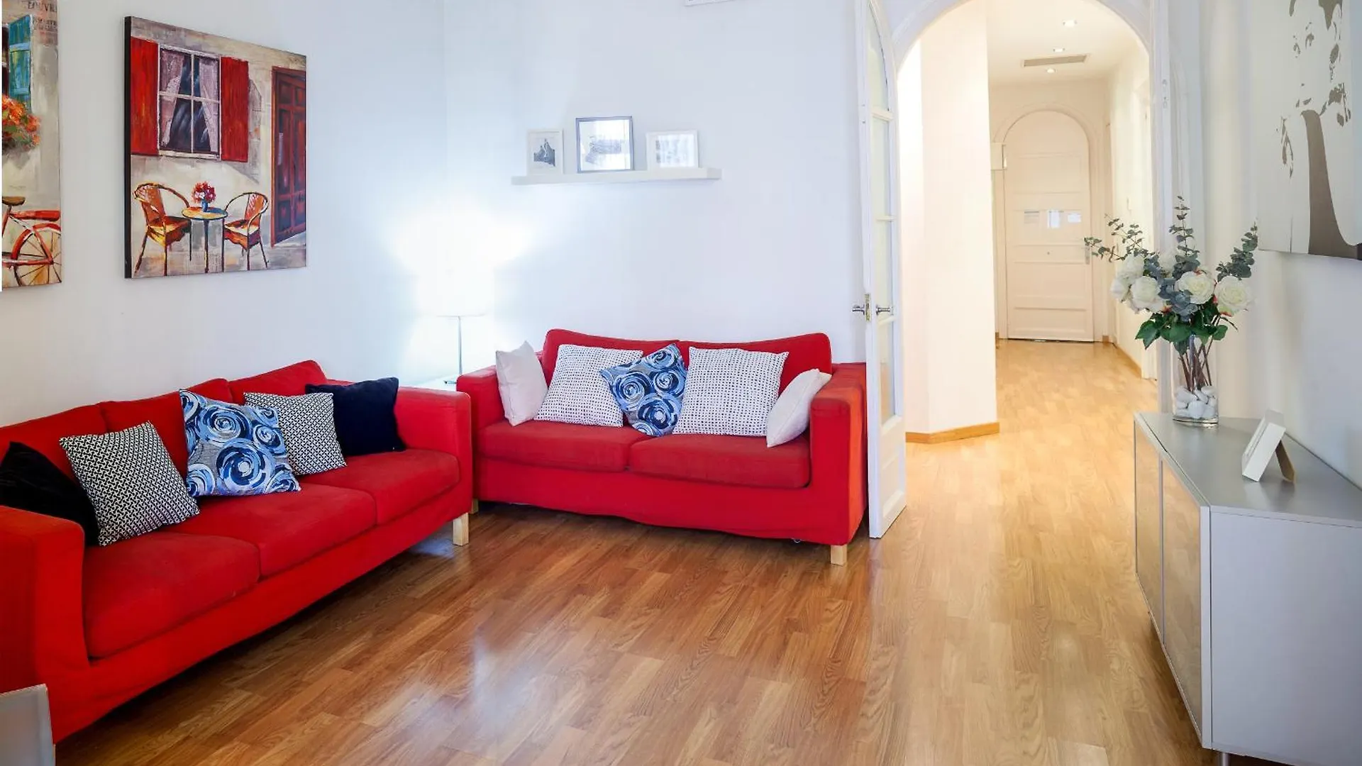 Feelathome Center Apartments Barcellona 0*,  Spagna