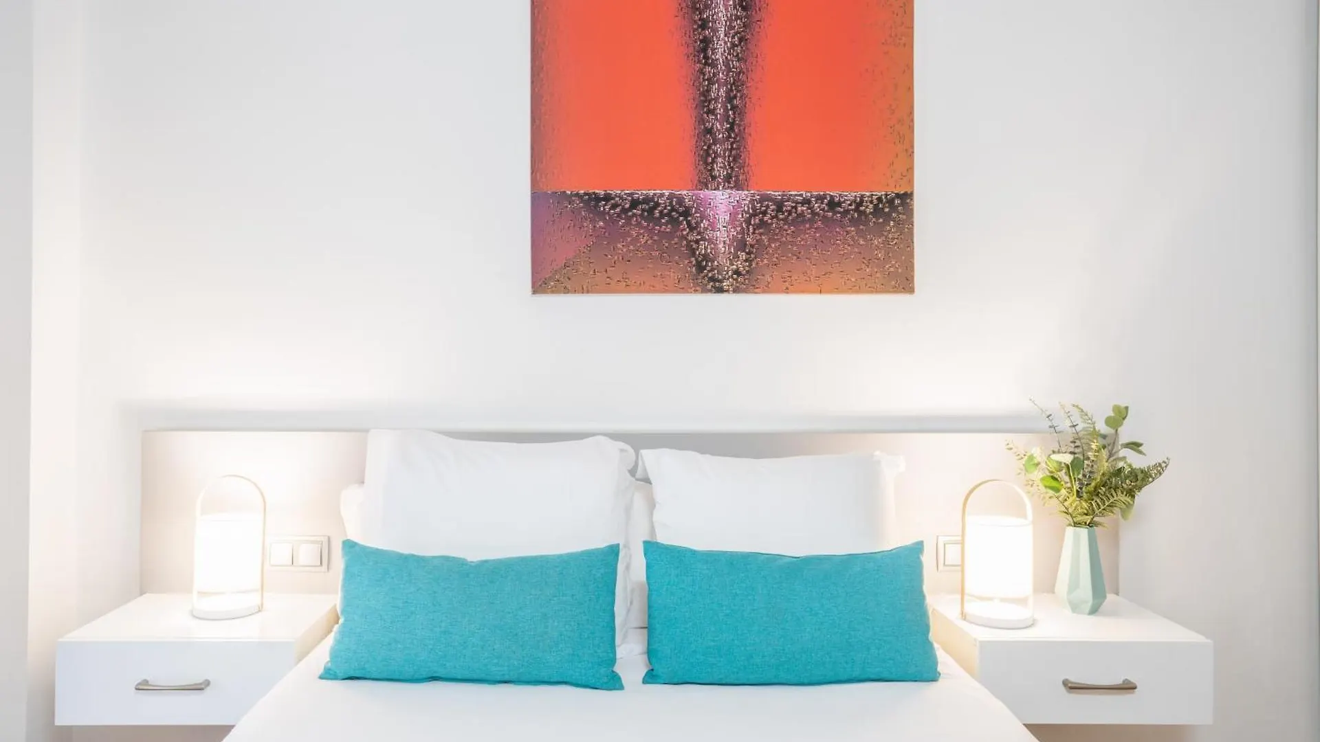 Feelathome Center Apartments Barcelona